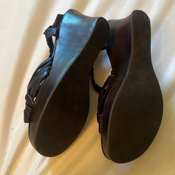 SO Designers Wedges Used Good Condition - Picture 2 of 3